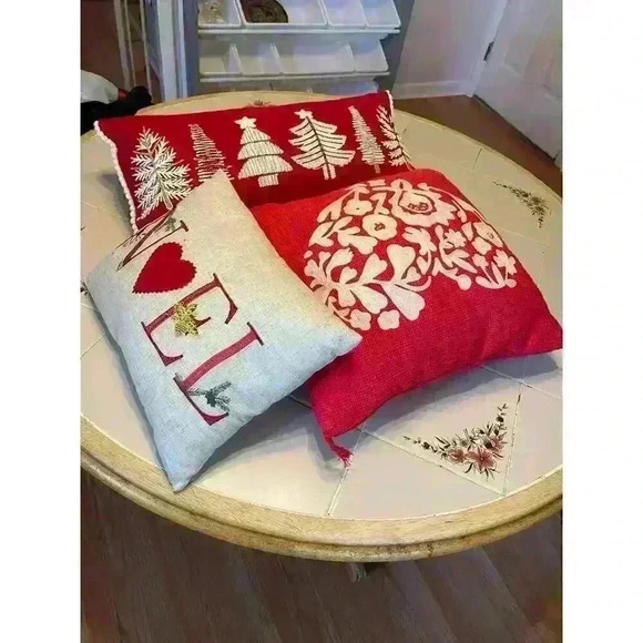 Holiday Throw Pillow Bundle of 3 Pillows - Picture 9 of 11